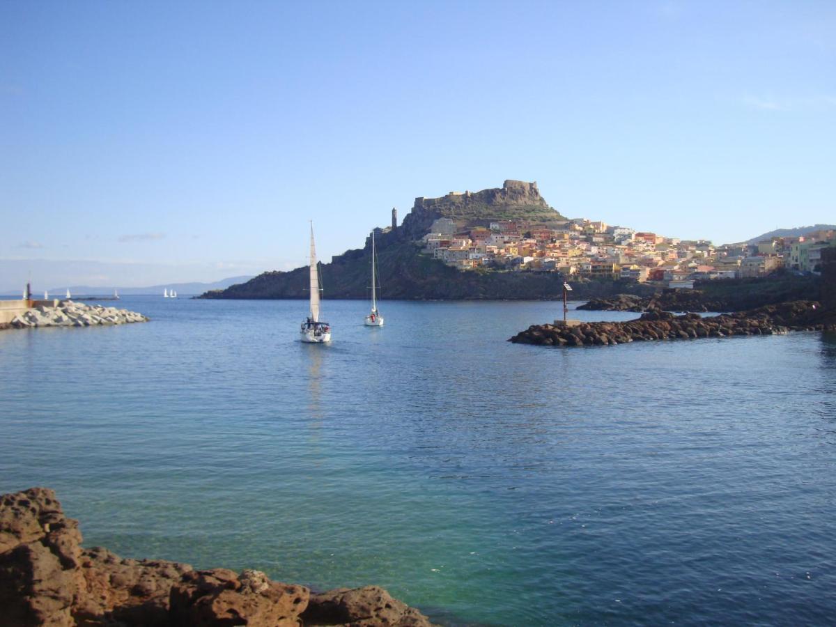 Grazioso Attico Vicino Alla Spiaggia E Al Centro Castelsardo Dış mekan fotoğraf