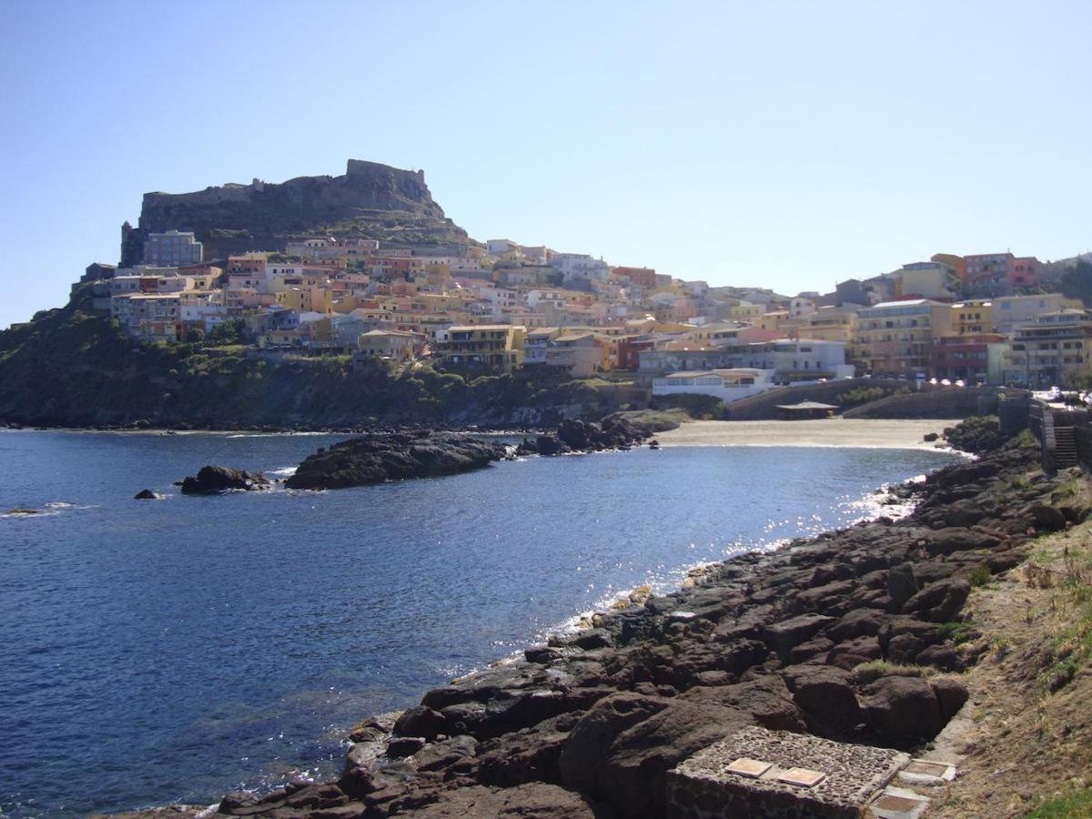 Grazioso Attico Vicino Alla Spiaggia E Al Centro Castelsardo Dış mekan fotoğraf